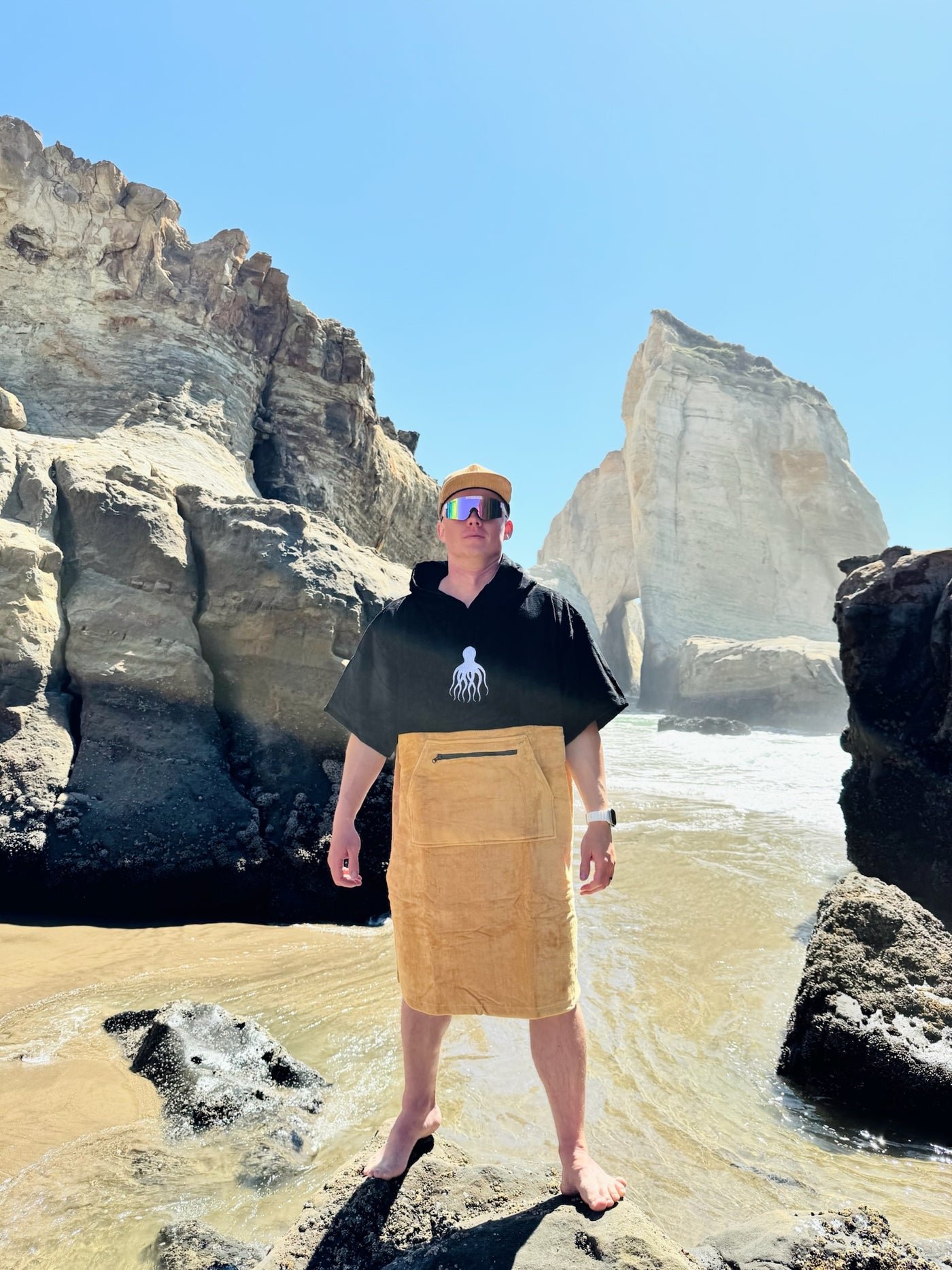 Black/Khaki Octo Poncho Towel