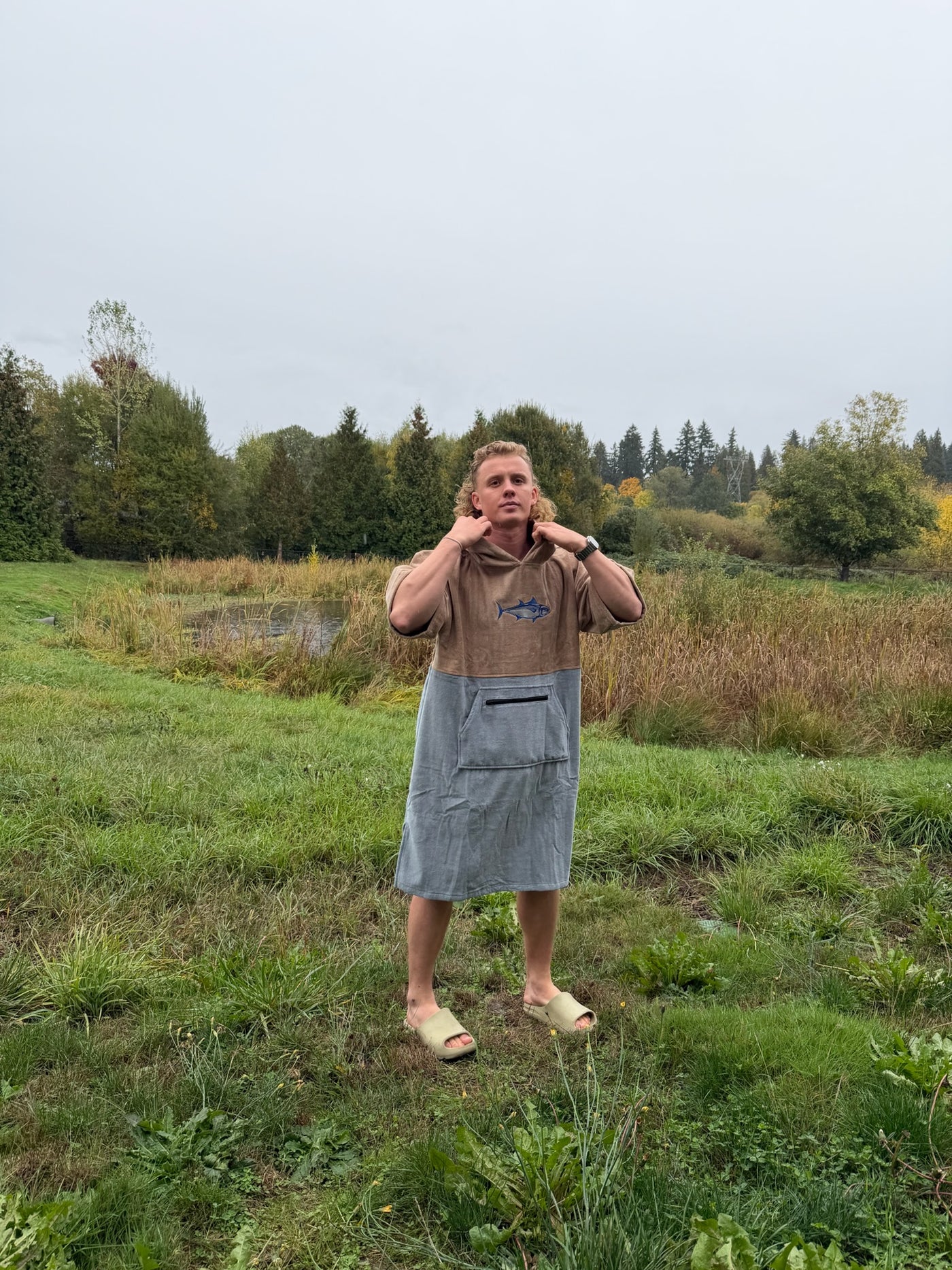 Brown/Grey Tuna Poncho