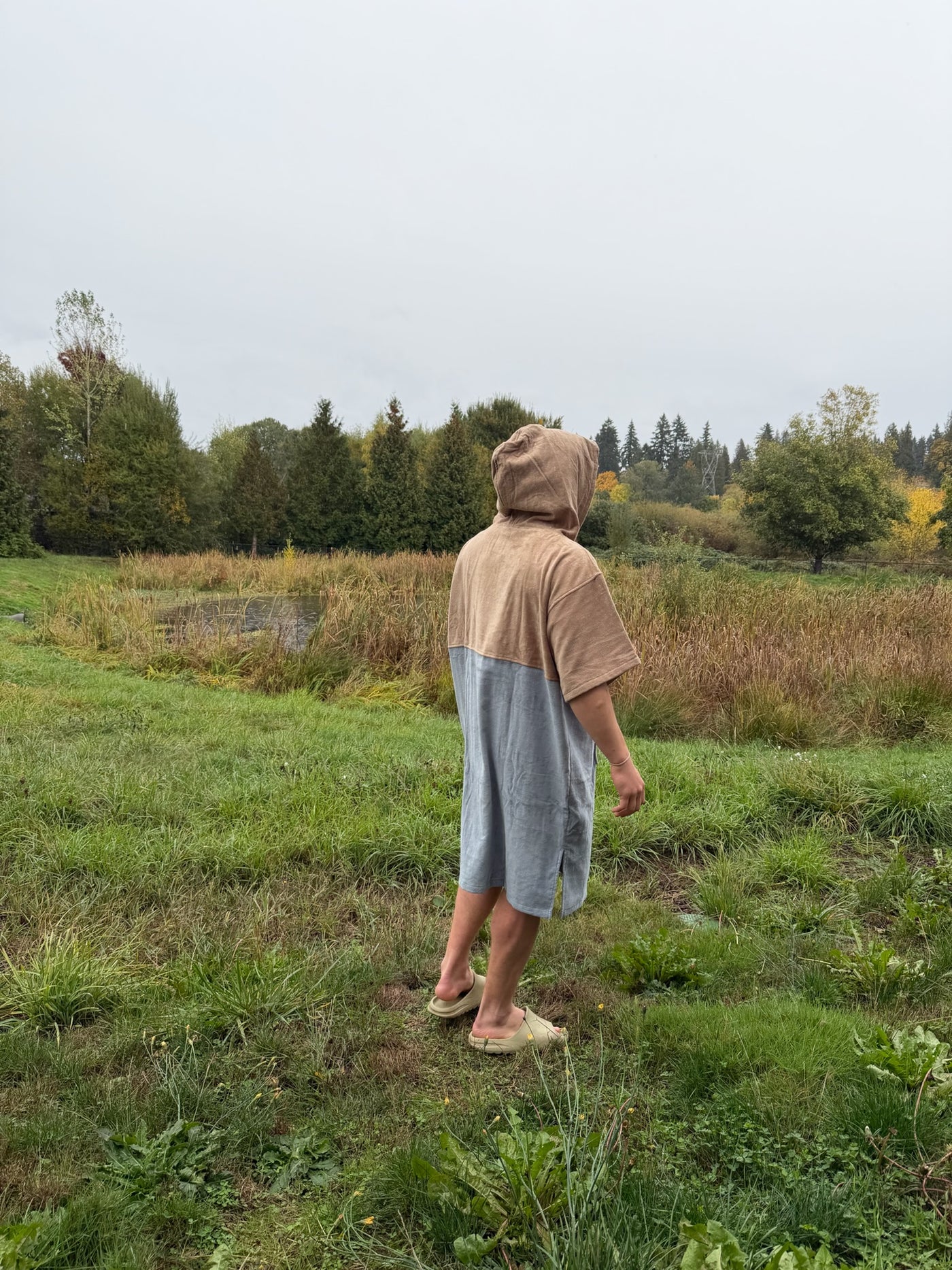 Brown/Grey Tuna Poncho