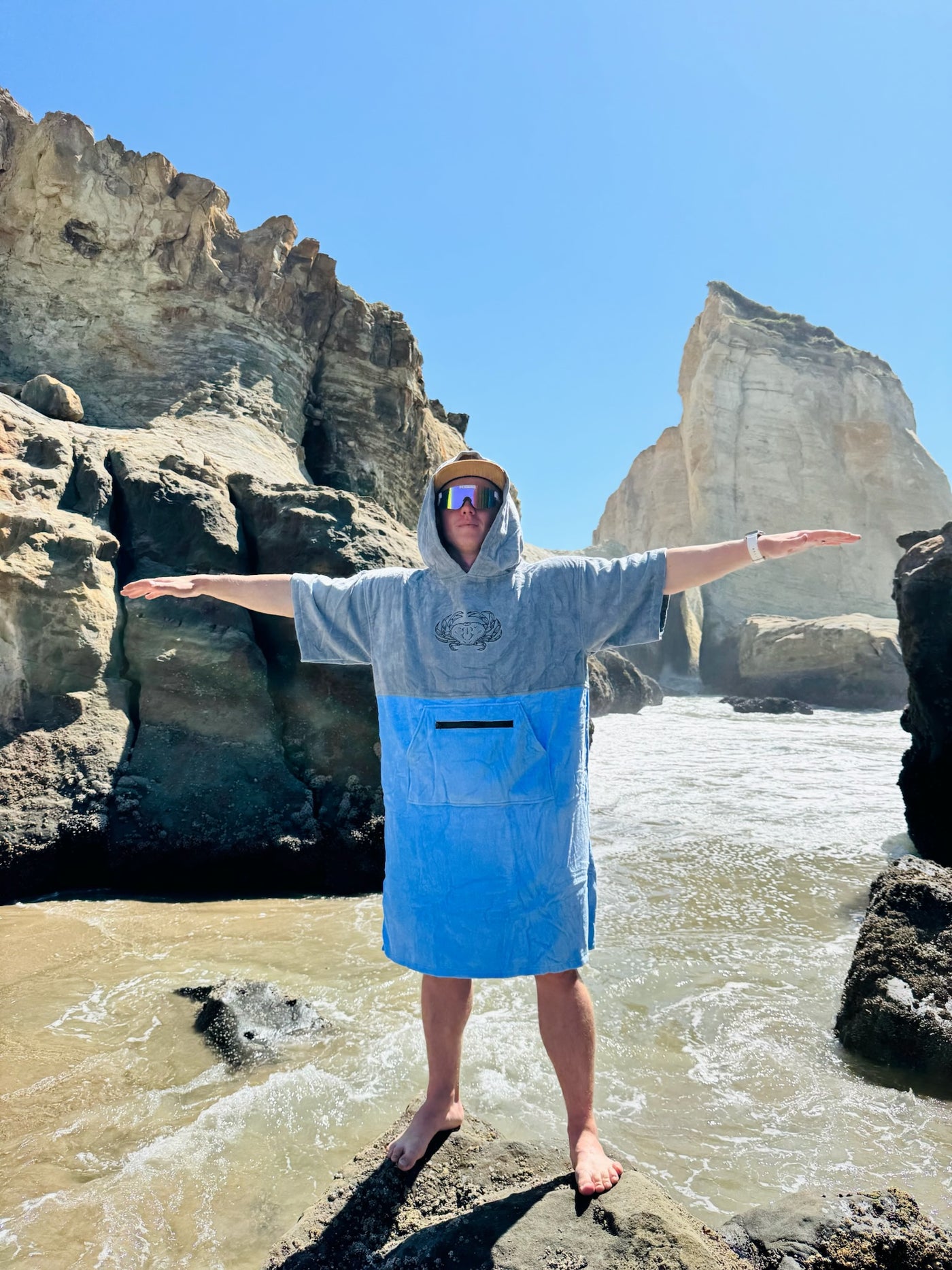 Grey/Baby Blue Crab Poncho Towel
