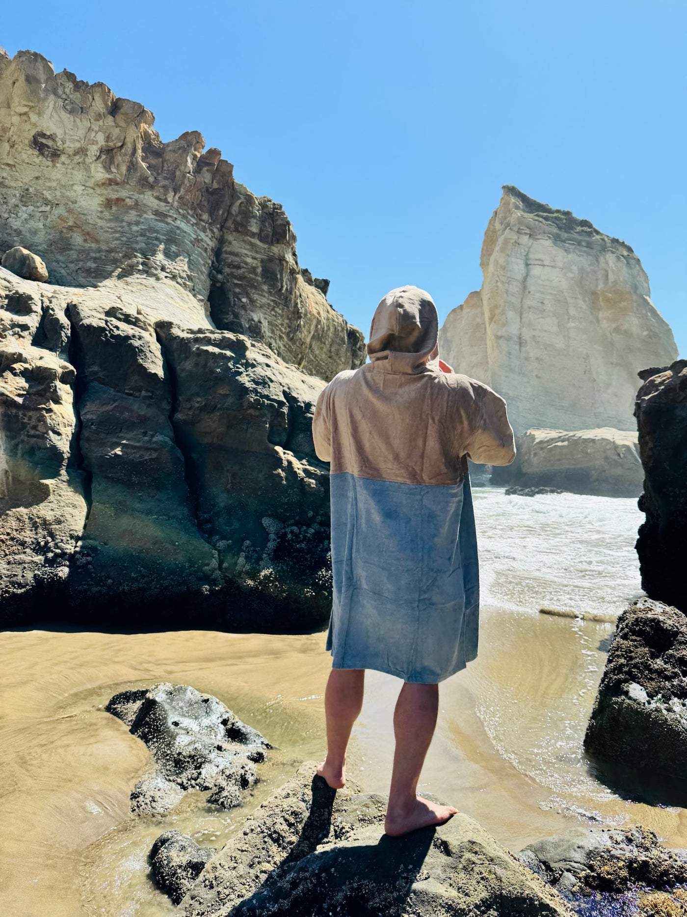Brown/Blue Crab Poncho Towel