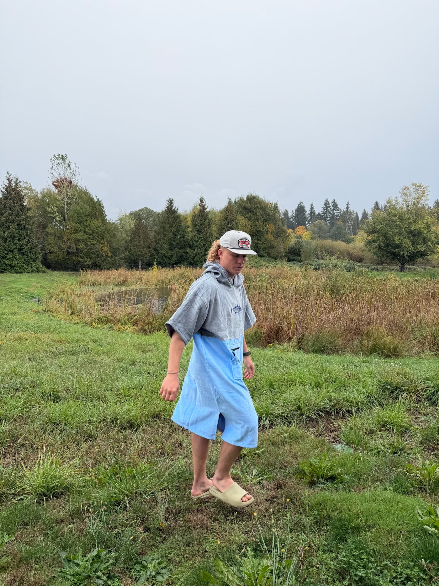 Grey/Baby Blue Tuna Poncho